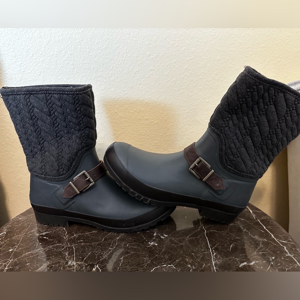 Sperry rubber and cloth winter and rain boots